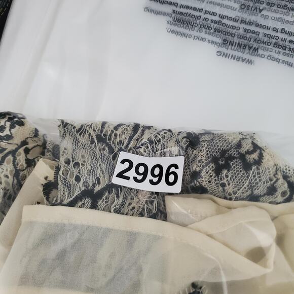 Altar'd State Lace Top Womens Large Black Cream Sheer Dark Romantic Whimsigoth - Picture 9 of 9